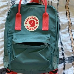 perfect condition mini kanken